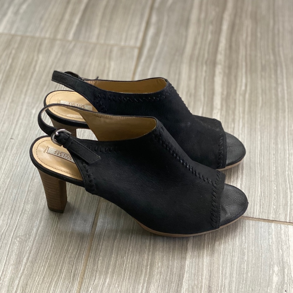 Geox suede sandals